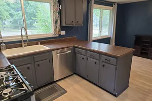 902 Moorland Rd, Madison, WI 53713 - Photo 13
