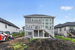 906 Travis Larson Ct, Waunakee, WI 53597 - Photo 3