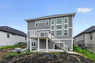 906 Travis Larson Ct, Waunakee, WI 53597 - Photo 5