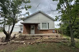 W6324 Iliff Rd, Monroe, WI 53566 - Photo 3