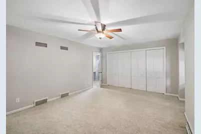5318 Comanche Way, Madison, WI 53704 - Photo 35