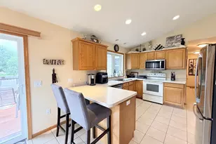 612 Birdie Ln, Poynette, WI 53955 - Photo 7