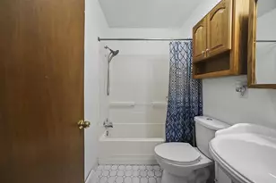 2348 Pioneer Dr, Beloit, WI 53511 - Photo 35