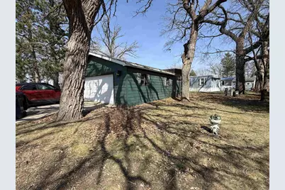 122 Falling Creek Circle, Janesville, WI 53548 - Photo 7