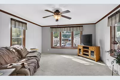 889 Norman Drive, Stoughton, WI 53589 - Photo 5