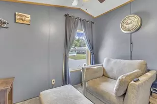 33 S Hiawatha Cir, Sheboygan, WI 53081 - Photo 15