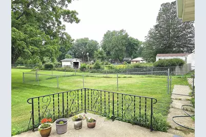 2424 Shopiere Road, Beloit, WI 53511 - Photo 35