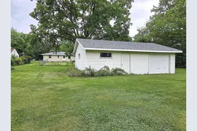 2424 Shopiere Road, Beloit, WI 53511 - Photo 41