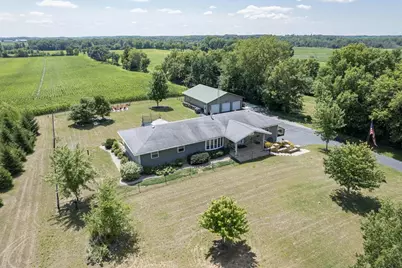 W5359 Bark River Road, Fort Atkinson, WI 53538 - Photo 9