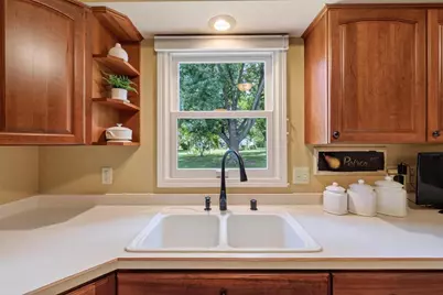 491 Summit Avenue, Sun Prairie, WI 53590 - Photo 21