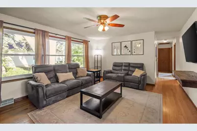 212 Major Way, Sun Prairie, WI 53590 - Photo 7