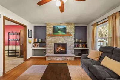 212 Major Way, Sun Prairie, WI 53590 - Photo 5
