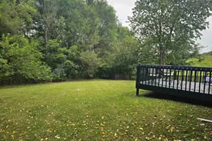 916 Forest View Dr, Verona, WI 53593 - Photo 39