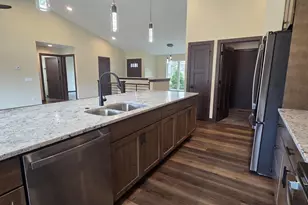 23 Heather Dr, Cottage Grove, WI 53527 - Photo 11