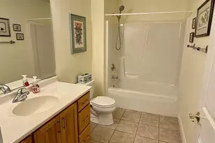 9110 Waterside St, Madison, WI 53562 - Photo 11