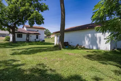 606 Bluff Street, Necedah, WI 54646 - Photo 3