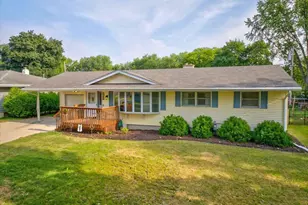 5302 Starker Ave, Madison, WI 53716 - Photo 3