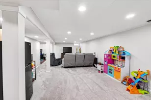 5302 Starker Ave, Madison, WI 53716 - Photo 5