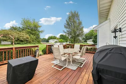 304 N Atwood Lane, Deerfield, WI 53531 - Photo 5