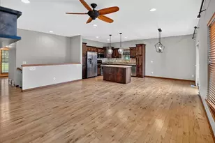 8927 Sunstone Ln, Middleton, WI 53562 - Photo 17