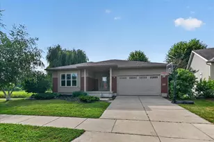 8927 Sunstone Ln, Middleton, WI 53562 - Photo 3