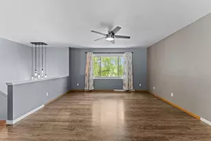 937 Justin Cir, Reedsburg, WI 53959 - Photo 9