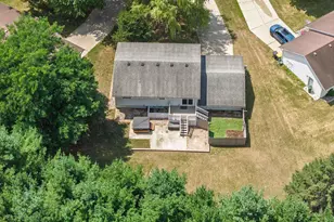 937 Justin Cir, Reedsburg, WI 53959 - Photo 5