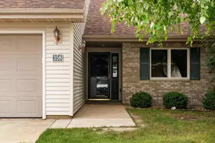 358 Alpine Meadow Cir, Oregon, WI 53575 - Photo 5