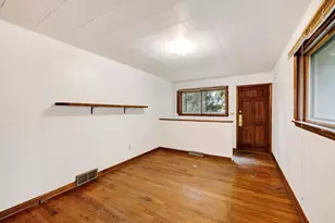 614 Emerson St, Madison, WI 53715 - Photo 7