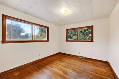 614 Emerson Street, Madison, WI 53715 - Photo 9