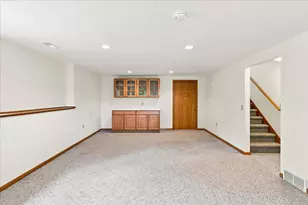 615 Kensington Square, Stoughton, WI 53589 - Photo 27