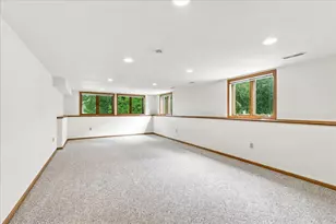 615 Kensington Square, Stoughton, WI 53589 - Photo 25