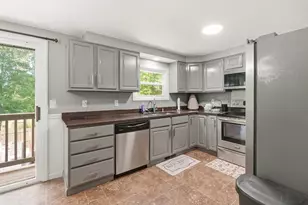 546 E North St, Whitewater, WI 53190 - Photo 3