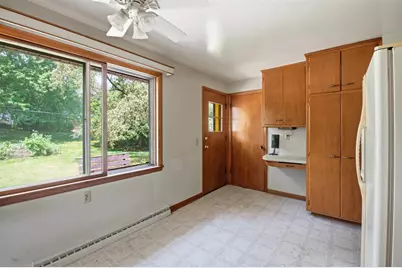 6 Barron Court, Madison, WI 53705 - Photo 9