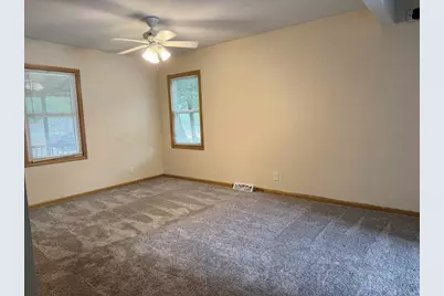 441 E Acorn Drive, Beloit, WI 53511 - Photo 19