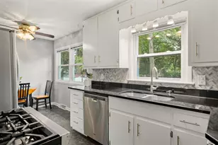 621 S Segoe Rd, Madison, WI 53711 - Photo 9