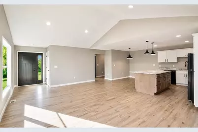 2241 &amp; 2243 S Haborn Drive, Beloit, WI 53511 - Photo 19