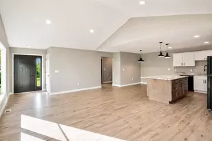 2241 &amp 2243 S Haborn Dr, Beloit, WI 53511 - Photo 19