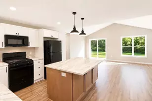 2241 &amp 2243 S Haborn Dr, Beloit, WI 53511 - Photo 23