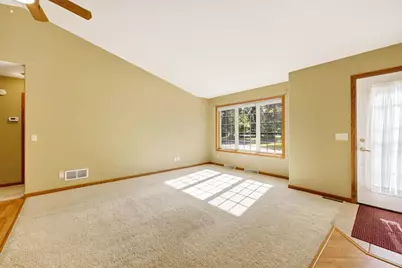 601 Viking View Drive #8, Reedsburg, WI 53959 - Photo 7