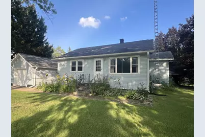520 N Washington Street, Wyocena, WI 53969 - Photo 1