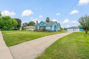 1069 Metomen St, Ripon, WI 54971 - Photo 5