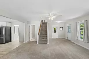 401 15th St, Baraboo, WI 53913 - Photo 9