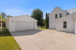 401 15th St, Baraboo, WI 53913 - Photo 57