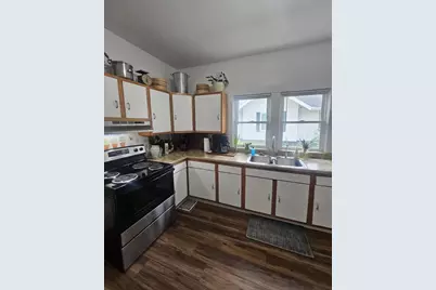 403 N East Street, Blue River,  53518 - Photo 9