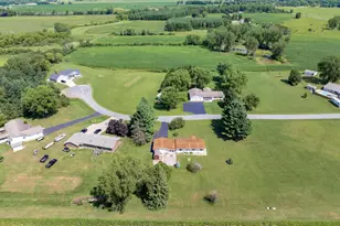 W5819 50th Ct, Mauston, WI 53948 - Photo 7