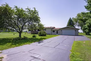 W5819 50th Ct, Mauston, WI 53948 - Photo 1