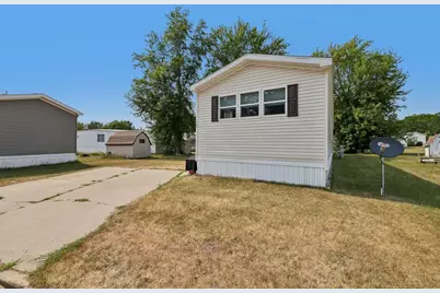 100 Crimson Drive, Reedsburg, WI 53959 - Photo 29
