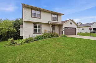 407 Kleine St, Deerfield, WI 53531 - Photo 1