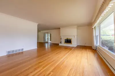 2131 Mt Zion Avenue, Janesville, WI 53545 - Photo 5